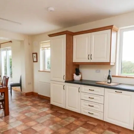 High Meadow House *
