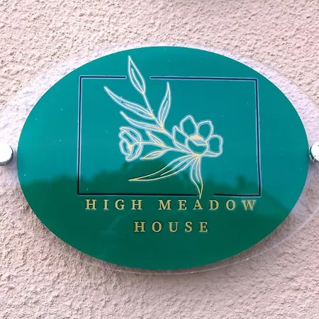 High Meadow House * Duncormick