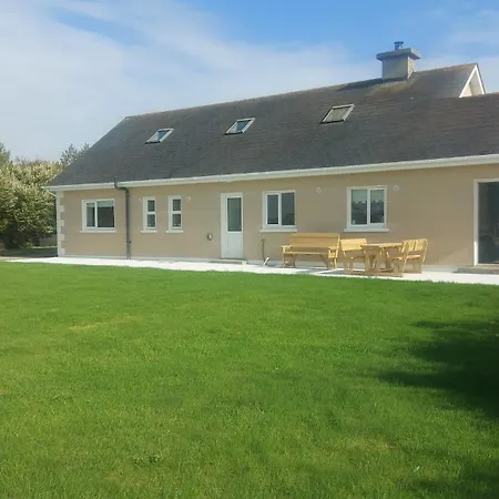 High Meadow House * Duncormick