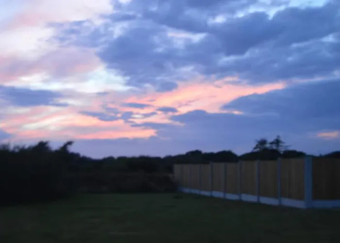 High Meadow House Дом отдыха