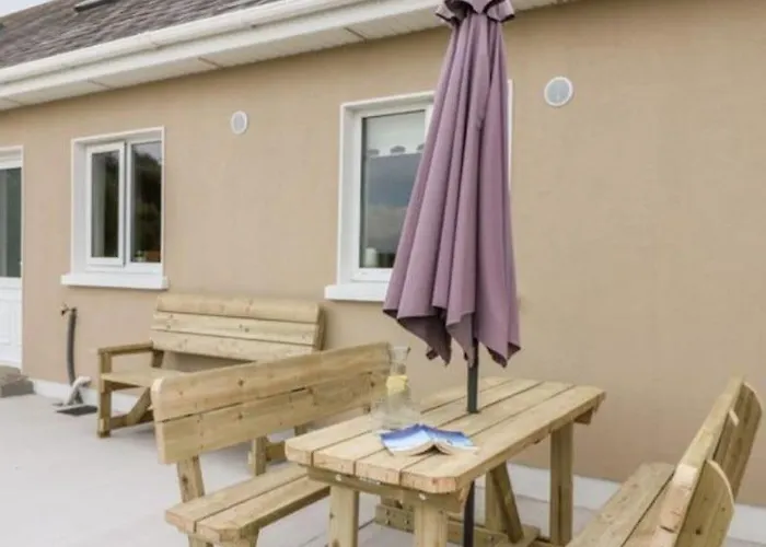 High Meadow House Дом отдыха Duncormick